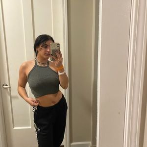 Army green cropped tank